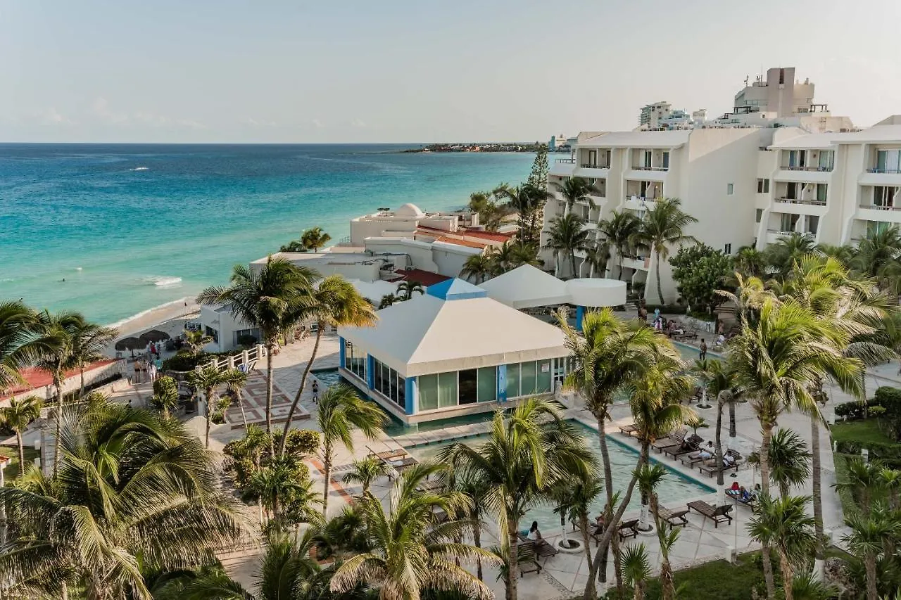 Beachview & Balcony 3905 Cancún