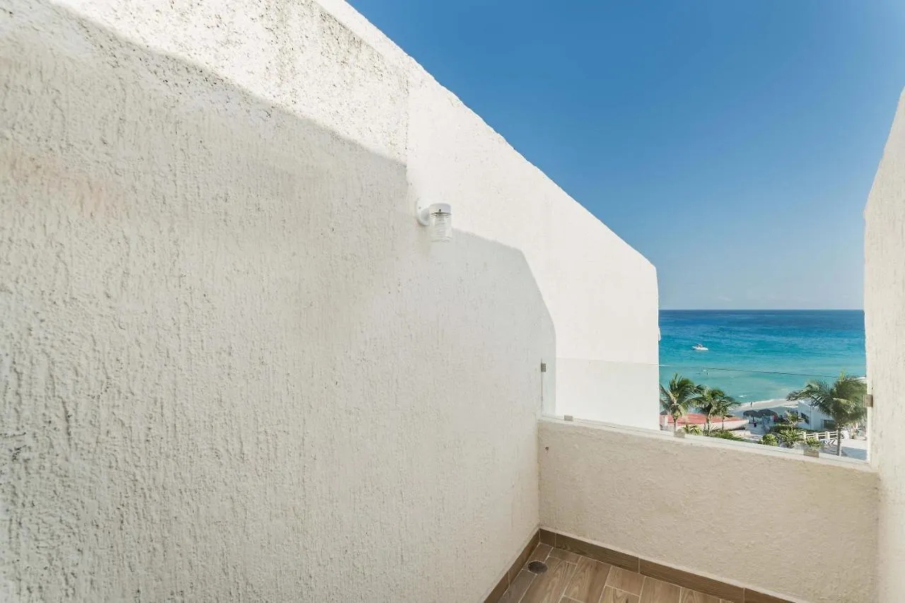 Beachview & Balcony 3905 Cancún 0*,
